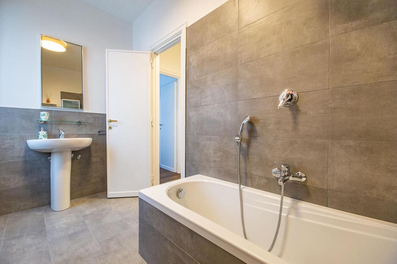 My Vatican Place Apartment *